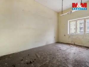 Prodej rodinného domu, Bílina, 1200 m2