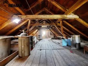 Prodej rodinného domu, Toužim, 270 m2