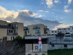 Prodej garáže, Praha, Formanská, 19 m2