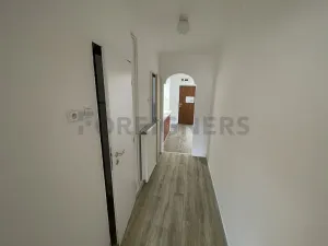 Pronájem bytu 1+1, Hradec Králové, Velké náměstí, 35 m2