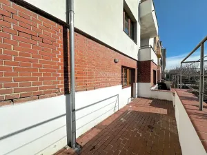 Pronájem bytu 1+1, Praha - Střešovice, Farní, 40 m2