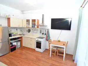 Pronájem bytu 1+kk, Praha - Malešice, Počernická, 34 m2