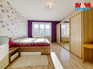 Prodej bytu 3+1, Cheb, Valdštejnova, 86 m2