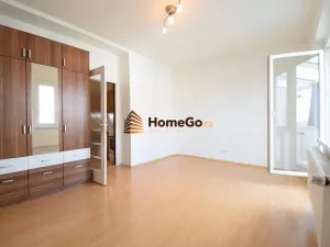 Pronájem bytu 2+kk, Praha - Nusle, U gymnázia, 44 m2