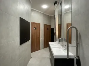 Prodej ubytování, Kropyvnyckyj, Ukrajina, 5519 m2