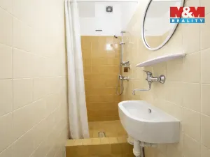 Pronájem bytu 1+kk, Praha - Strašnice, Královická, 25 m2
