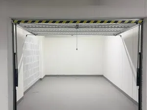 Pronájem skladu, Praha - Vysočany, Poděbradská, 20 m2