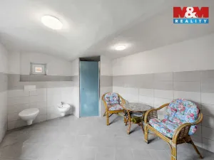 Prodej rodinného domu, Huntířov - Stará Oleška, 200 m2