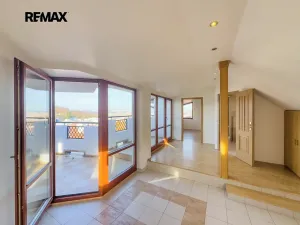 Prodej bytu 5+1, Praha - Smíchov, Na Březince, 135 m2