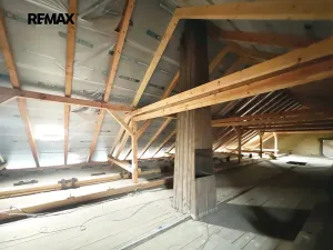 Prodej činžovního domu, Praha - Ďáblice, Kokořínská, 1880 m2