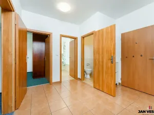 Pronájem bytu 3+kk, Praha - Čakovice, Marie Podvalové, 70 m2