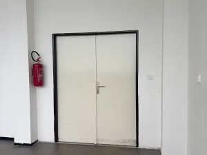 Pronájem skladu, Brno, Hněvkovského, 37 m2