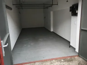 Pronájem garáže, Brno, Bystrcká, 16 m2