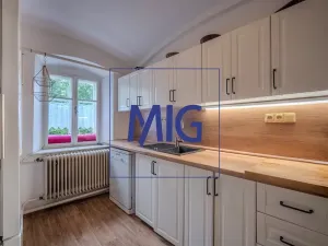 Prodej pozemku pro bydlení, Staré Město, 1150 m2