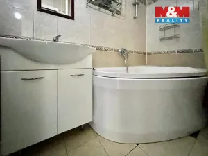 Prodej bytu 3+1, Jirkov, Chomutovská, 60 m2