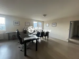 Pronájem kanceláře, Blansko, Poříčí, 77 m2