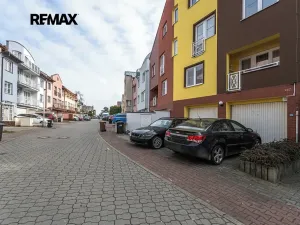 Prodej rodinného domu, Praha - Kyje, Hajní, 330 m2