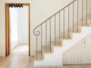 Prodej bytu 1+kk, Vráž, Nad Loděnicí, 28 m2