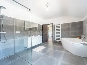 Prodej rodinného domu, Kornatice, 270 m2