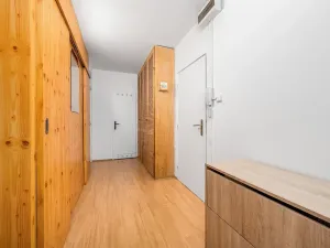 Prodej bytu 3+1, Praha - Prosek, Bohušovická, 55 m2