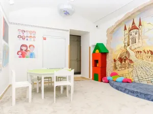 Prodej obchodního prostoru, Praha - Žižkov, Žižkovo náměstí, 113 m2