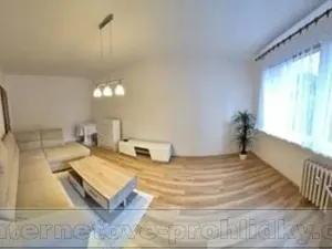 Pronájem bytu 2+1, Ústí nad Labem, Šrámkova, 60 m2