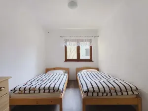 Pronájem chaty, Chocerady, 65 m2