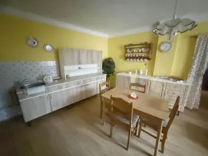 Prodej rodinného domu, Srbice, 170 m2