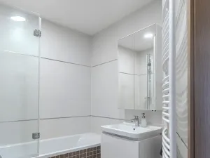 Pronájem bytu 3+kk, Praha - Holešovice, V háji, 74 m2