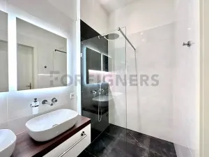 Pronájem bytu 2+1, Praha - Smíchov, Dienzenhoferovy sady, 84 m2