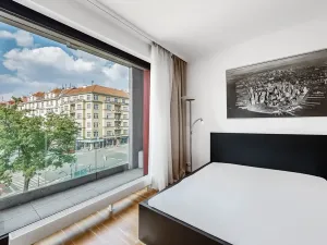 Pronájem bytu 1+kk, Praha - Vinohrady, Korunní, 47 m2