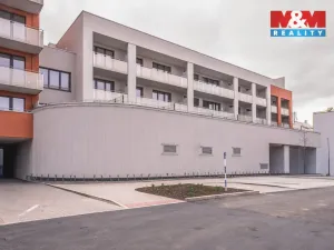 Pronájem bytu 1+kk, Praha, 34 m2