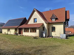 Prodej rodinného domu, Ublo, 350 m2