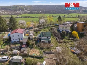 Prodej chaty, Nučice, V Hlubokém, 61 m2