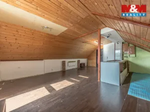 Prodej rodinného domu, Neratovice - Mlékojedy, Hlavní, 144 m2