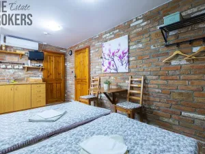 Prodej ubytování, Březí, Na štěrkách, 333 m2