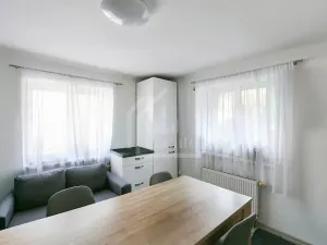 Prodej rodinného domu, Praha - Veleslavín, Pod Petřinami, 160 m2