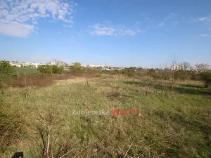 Prodej pozemku, Znojmo, 20234 m2