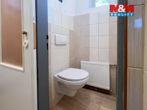 Prodej rodinného domu, Strašín, 450 m2