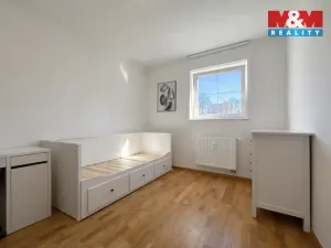 Pronájem bytu 1+kk, Praha - Vysočany, U Lidového domu, 17 m2