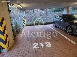 Prodej garážového stání, Praha - Střížkov, Zakšínská, 15 m2