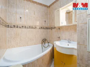 Pronájem bytu 2+1, Děčín - Děčín I-Děčín, Čsl. armády, 62 m2