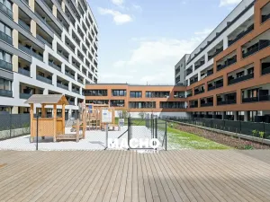 Pronájem bytu 1+kk, Praha - Hloubětín, Poděbradská, 31 m2