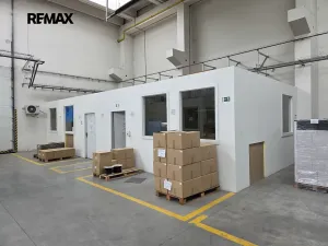 Prodej výrobních prostor, Roudnice nad Labem, Pracnerova, 2250 m2