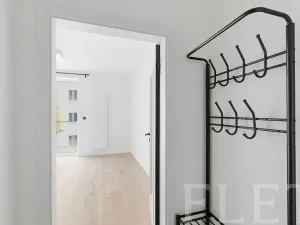 Pronájem bytu 1+kk, Praha - Vršovice, Krymská, 23 m2