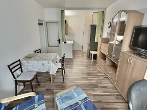 Pronájem bytu 2+kk, Praha - Hostivař, Zápasnická, 39 m2