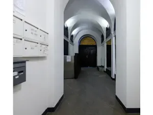 Pronájem bytu 2+1, Praha - Staré Město, Benediktská, 63 m2