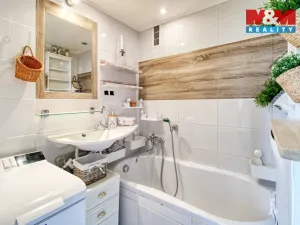 Prodej bytu 2+1, Litvínov - Horní Litvínov, Mostecká, 63 m2