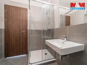 Prodej bytu 4+kk, Praha - Dolní Měcholupy, Honzíkova, 97 m2