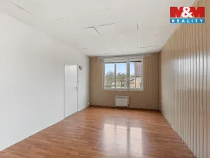 Prodej bytu 3+1, Petrovice, 72 m2